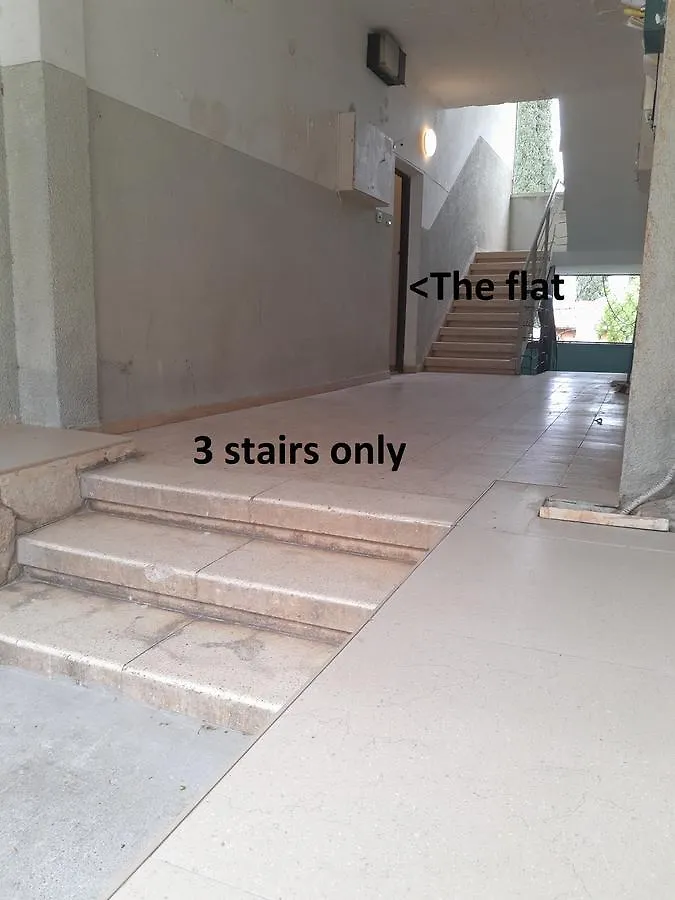 3 Stairs Only To Cozy Flat On Hillel St Lägenhet Haifa