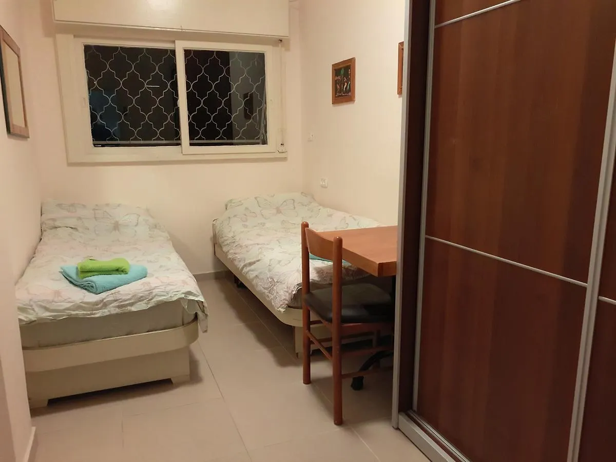 3 Stairs Only To Cozy Flat On Hillel St Apartman Haifa